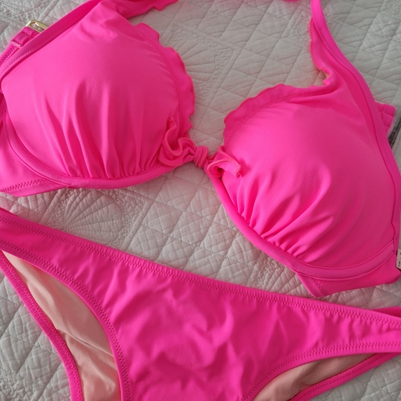 Pink victoria secret bikini set - Picture 3 of 7